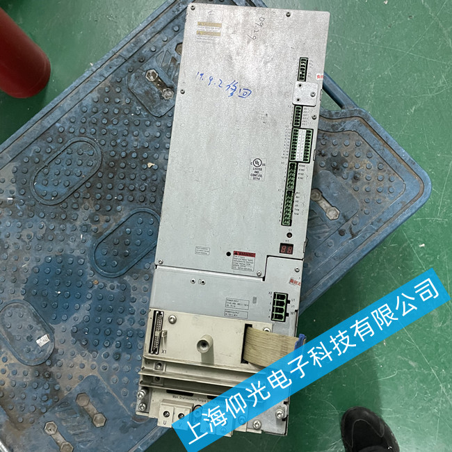 力士樂HCS系列伺服驅(qū)動器開機(jī)顯示報警F2028維修值得信賴